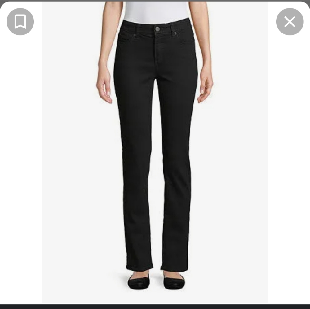 St. JOHNS BAY STRAIGHT LEG STRETCH DENIM JEAN. SIZE 2 SHORT.